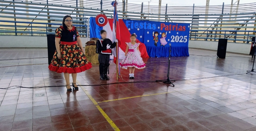 Estudiantes de Primer Ciclo celebran las fiestas patrias